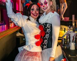 01.11.2024-Halloween-Naised-baaris-cc-Aliis-Kampus-04328