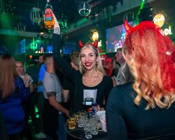 01.11.2024-Halloween-Naised-baaris-cc-Aliis-Kampus-04430