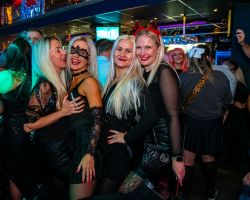 01.11.2024-Halloween-Naised-baaris-cc-Aliis-Kampus-04966