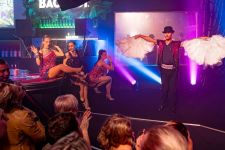 2024 / 19.10 / Hendrick´s Grand Cabaret